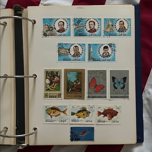World Stamp Collection - Picture 9 of 17